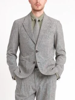 Mansfield Jacket Rackfield Black/White -Mizuno Men Clothing Shop ModelOSMJ352MansfieldJacketRAC01BLWRackfieldBlackWhitecopy Softness