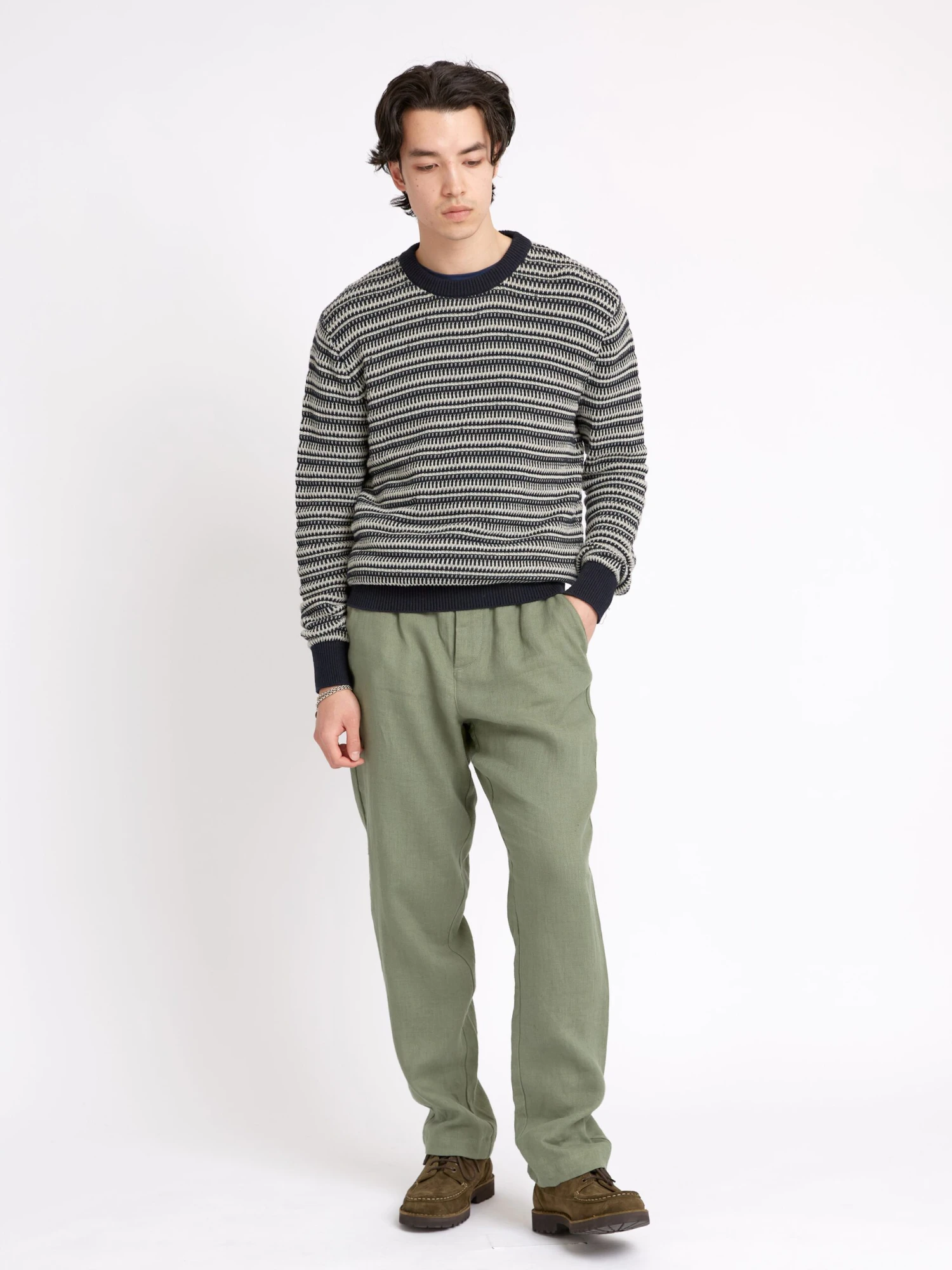 Blenheim Jumper Riverton Navy 4 Blenheim Jumper Riverton Navy - Image 2