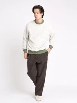 Reversible Sweatshirt Ruddock Green -Mizuno Men Clothing Shop ModelOSMK738ReversibleSweatshirtRUD01GRNRuddockGreen3 Softness