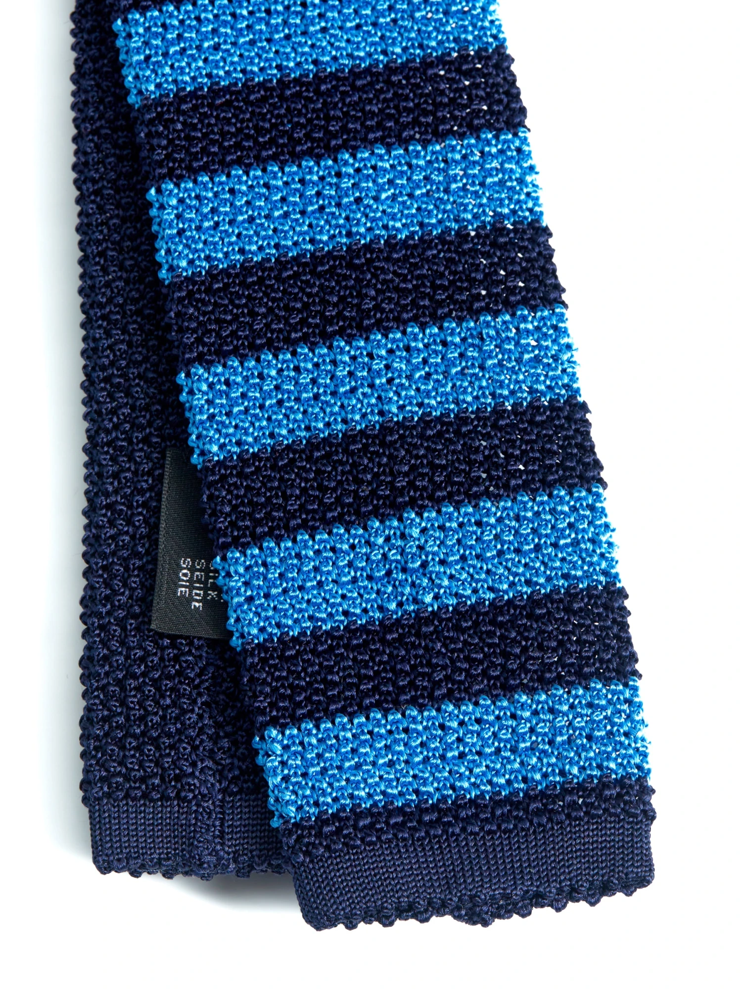 Silk Knitted Tie Navy/Blue Stripe 4 Silk Knitted Tie Navy/Blue Stripe - Image 2